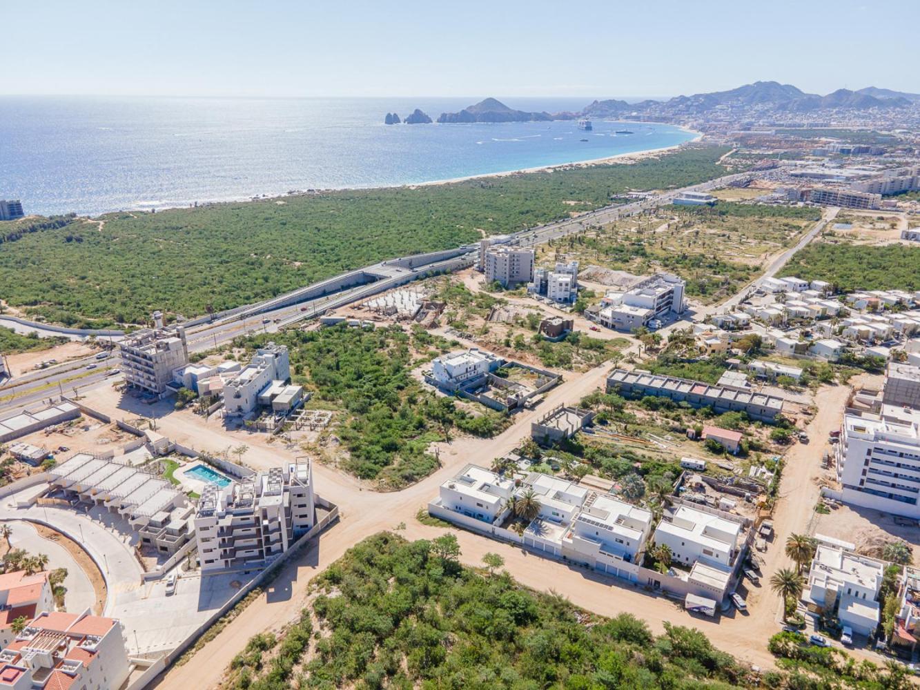 Stunning 2 Bedroom, 2 Bathroom Condo Just A 5 Minute Drive To The Beach カボ・サン・ルーカス エクステリア 写真